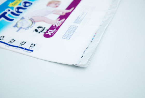 Таможня санитарной салфетки пеленки LDPE напечатала полиэтиленовые пакеты упаковывая ISO с ручкой заплаты